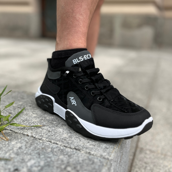 STRAVEX™ - buty męskie z amortyzującą podeszwą dla codziennego komfortu